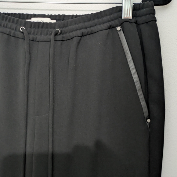 Vince Women’s Black Jogger Pants Skinny Crepe Drawstring Performance Small - Picture 5 of 12